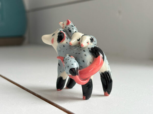 Figurine - Opossum Mama - Image 3