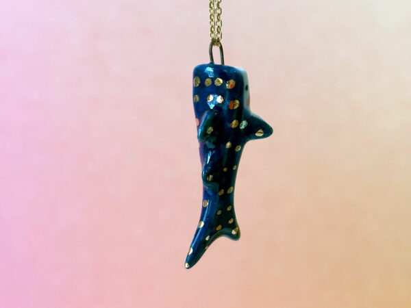 Pendentif Requin Baleine - Nuit étoilée – Image 7