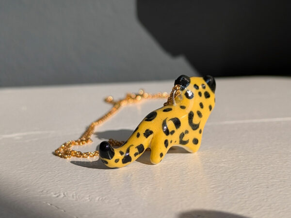 leopard pendant porcelain