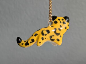 leopard pendant porcelain