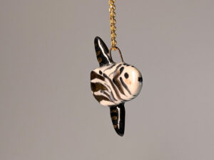 slender sunfish pendant with gold