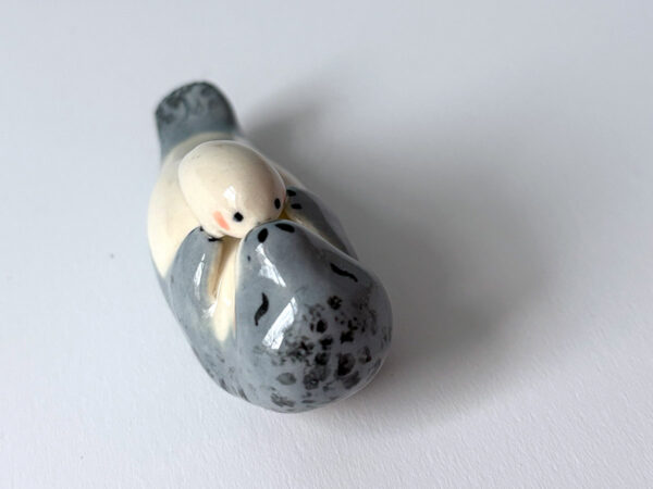 Porcelain Figurine - Seal Mom and Pup - Image 4