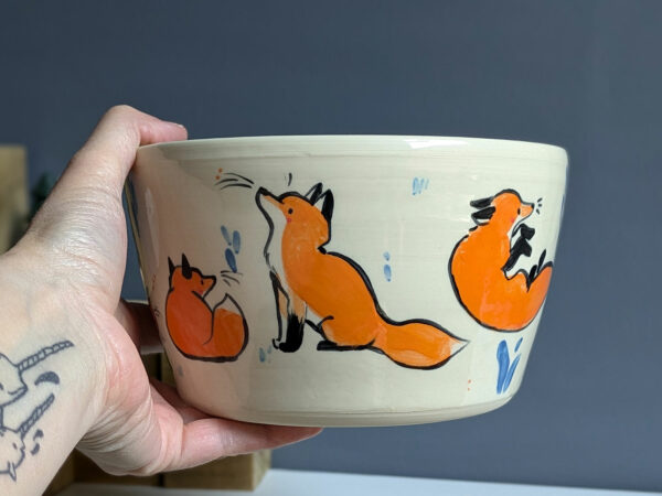 red fox illustrated planter