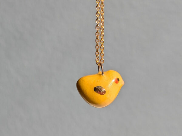 chick pendant