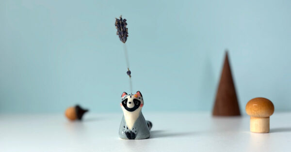 Figurine - Whiskers Vase - Raccoon - Image 8