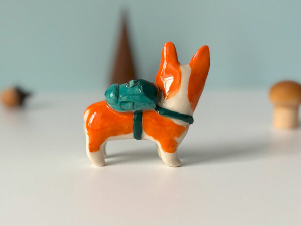 Figurine - Corgi Sac à Dos – Image 3