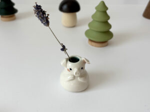 whiskers vase piglet white cute